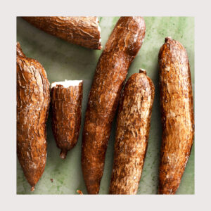 Cassava (Approx 700g)